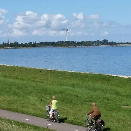 Idyllic To Ijsselmeer Apartmán Wervershoof