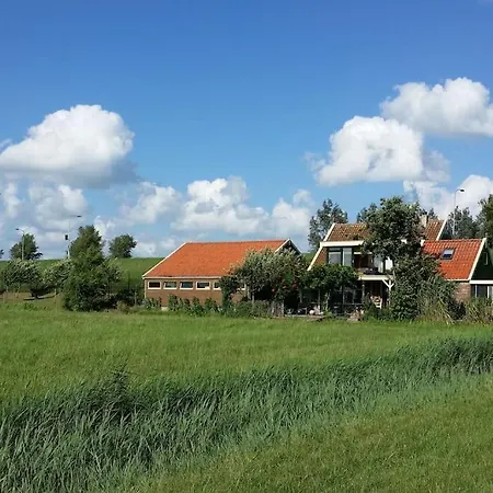 Idyllic To Ijsselmeer *